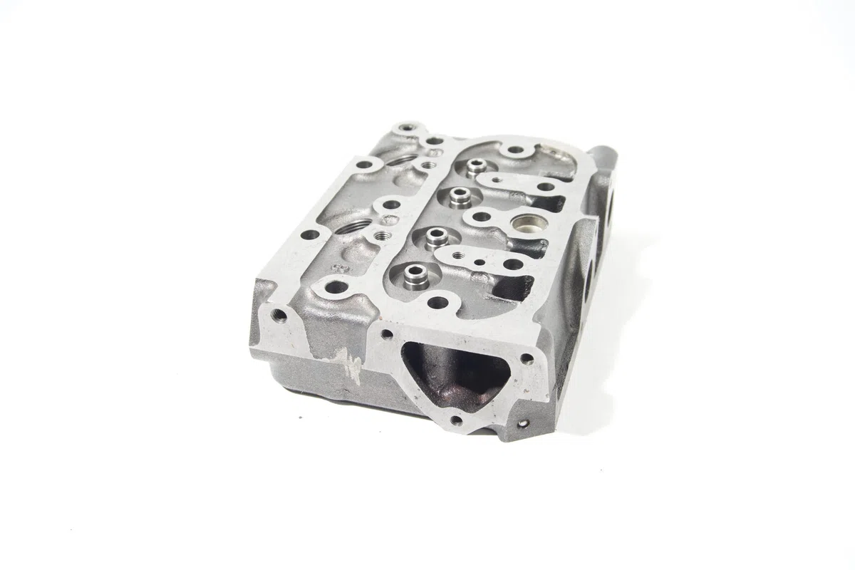 Testata Completa Z402 Compatibile con Kubota | Aixam 400