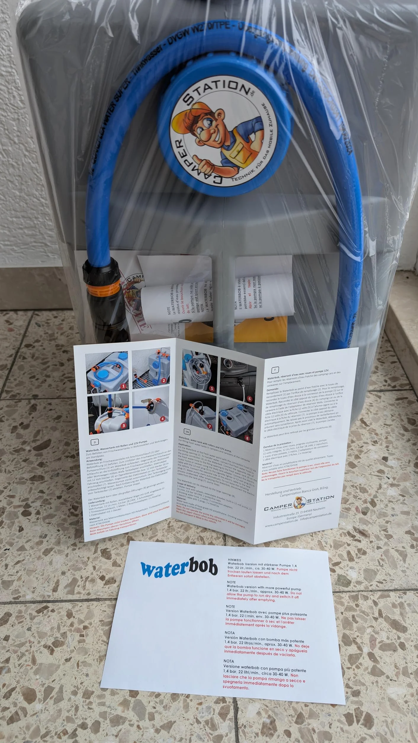 WaterBob, Serbatoio d'acqua arrotolabile con pompa da 12 Volt, grigio, lunghezza 50 cm, larghezza 32 cm, altezza 30 cm (in piedi)